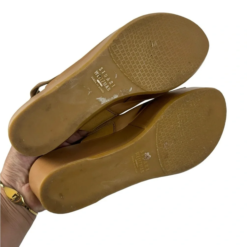 Stuart Weitzman Offset Leather Peep-Toe Wedge, Pecan size 7